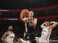 广东宏远发布备战花絮；转会期防线松动；NBA总决赛任务艰巨；医务组通报恢复(广东宏远季前赛广东广州)-爱游戏官网入口