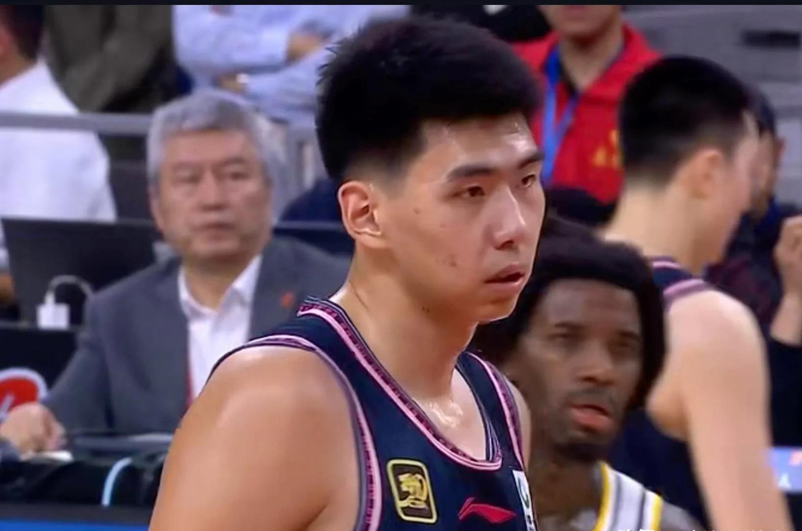 关于加时末段体能课后，广东宏远主帅复盘备战意甲，悬念犹存，控场能力受关注的信息