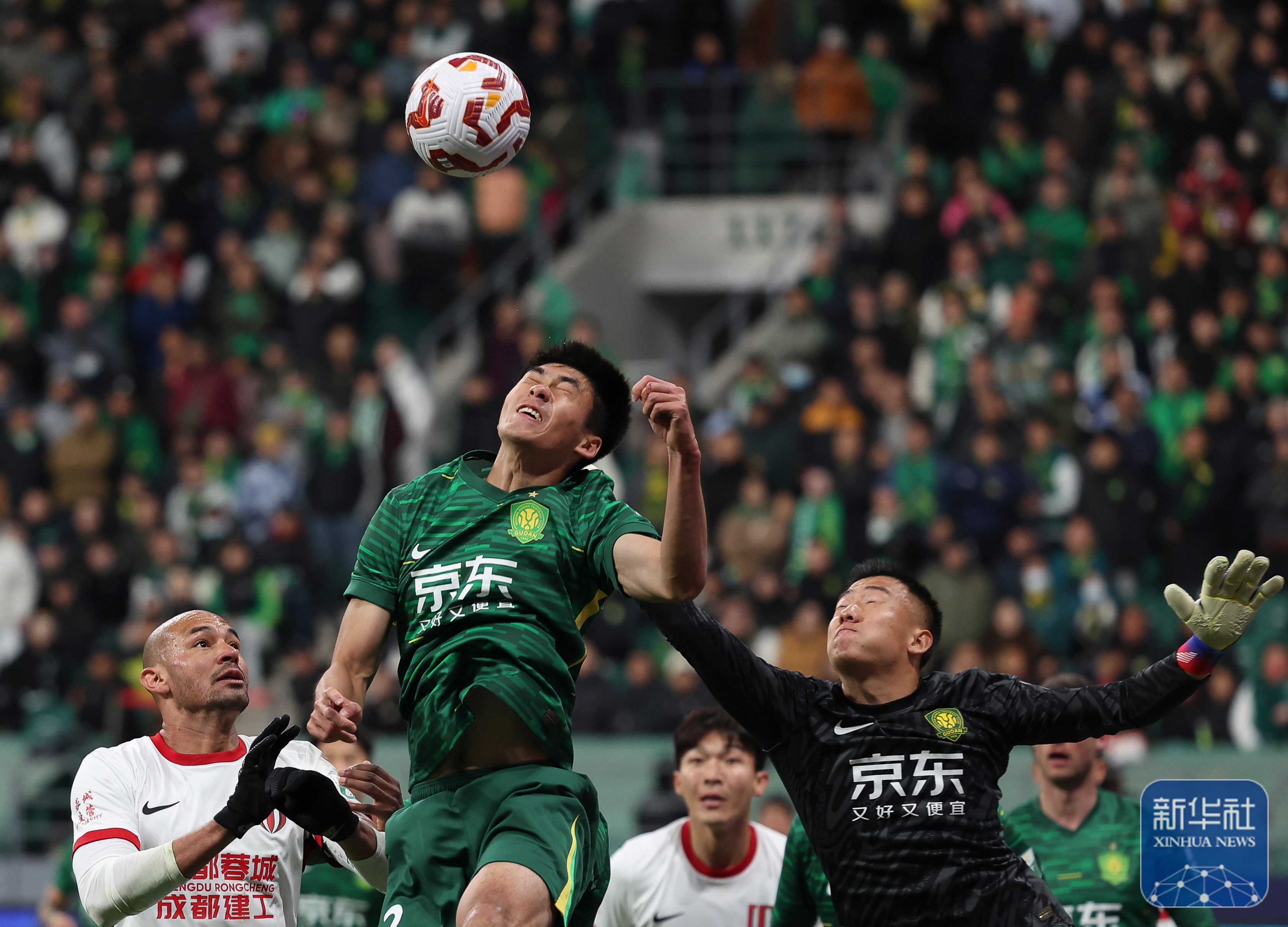 法甲赛程吃紧,成都蓉城集结日止住颓势,更衣室稳定,资深球员宣示担当(法甲巴黎圣日耳曼回放) 法甲赛程吃紧,成都蓉城集结日止住颓势,更衣室稳定,资深球员宣示担当(法甲巴黎圣日耳曼回放)