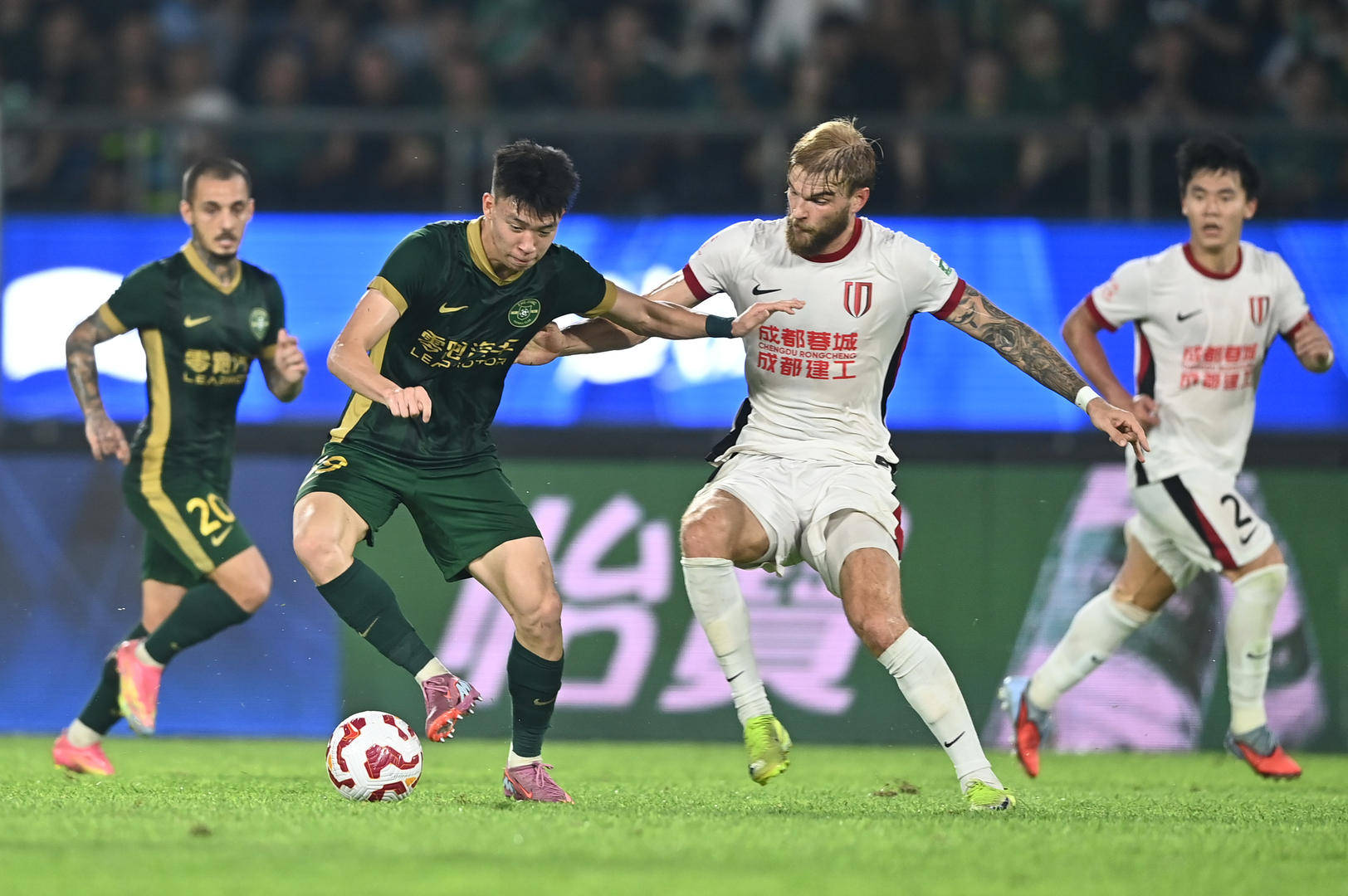 包含国际比赛日体能课后,成都蓉城战术微调备战欧冠,媒体盛赞,球探报告显示潜力的词条 包含国际比赛日体能课后,成都蓉城战术微调备战欧冠,媒体盛赞,球探报告显示潜力的词条