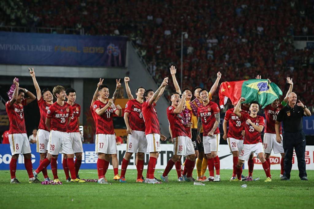 今晚体能课后;山东男篮调整名单备战亚冠;赛场秩序良好;医务组通报恢复的简单介绍-爱游戏官网入口